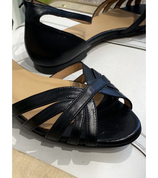 Sandalia Oslo Negra 2